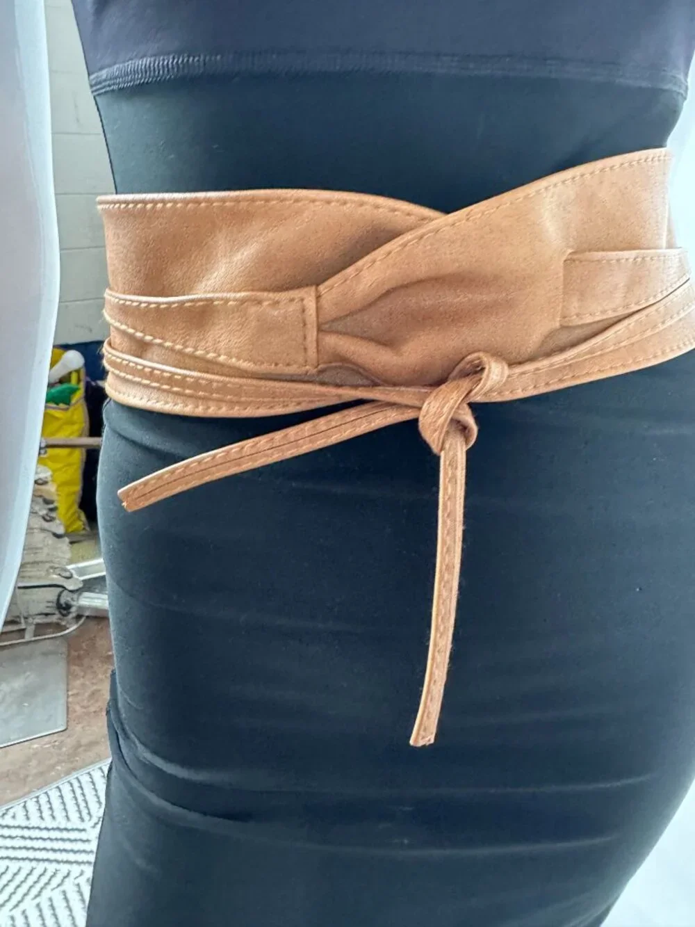 Fashiongen Camel Tan Wide Obi Belt S-M Polyurethane Adjustable Wrap Belt